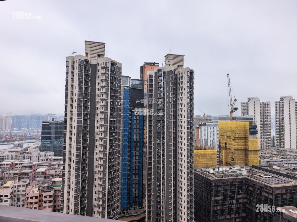 荟点 租盘 开放式间隔 241 平方尺