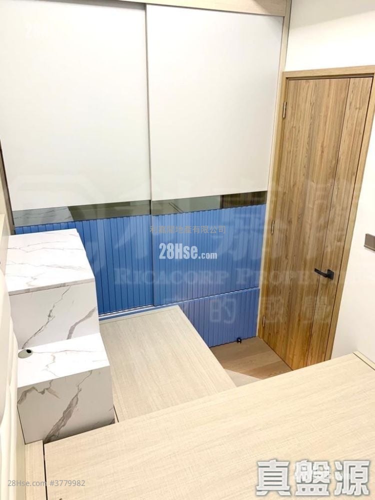 Centra Horizon Sell 1 Bedroom 309 ft²