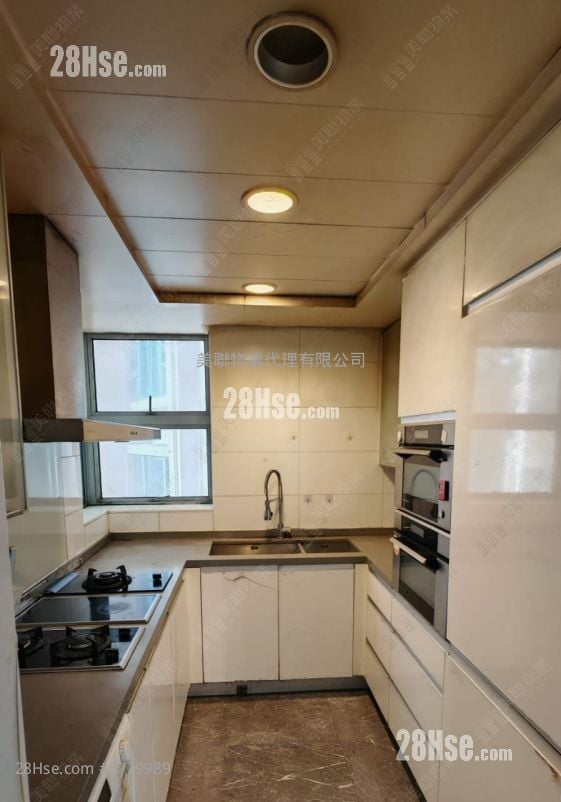 御龙山 售盘 3 房 1,035 平方尺