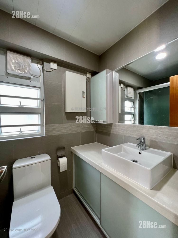 翠怡花园 售盘 2 房 , 2 浴室 448 平方尺