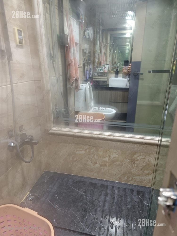 致蓝天 售盘 3 房 , 2 浴室 761 平方尺