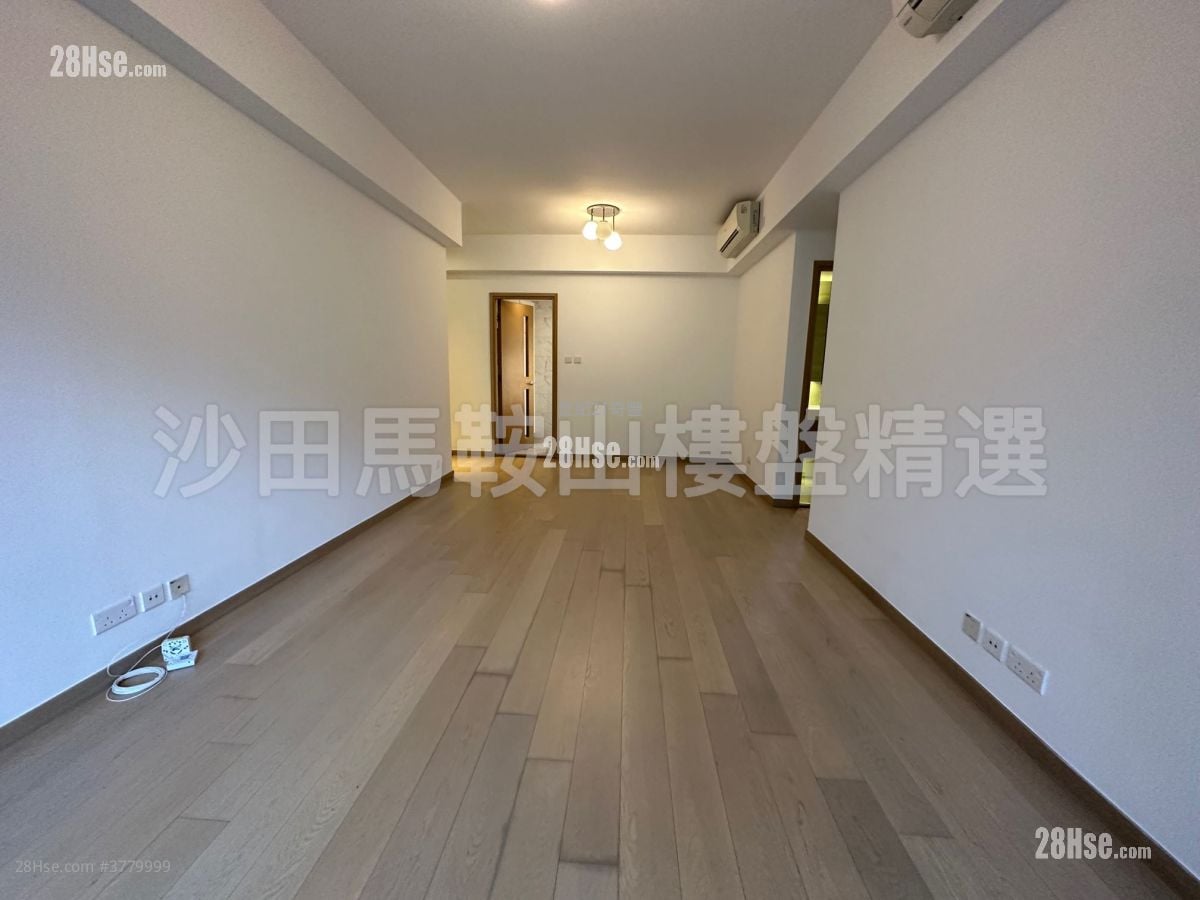 Dragons Range Sell 3 Bedrooms , 2 Bathrooms 952 ft²