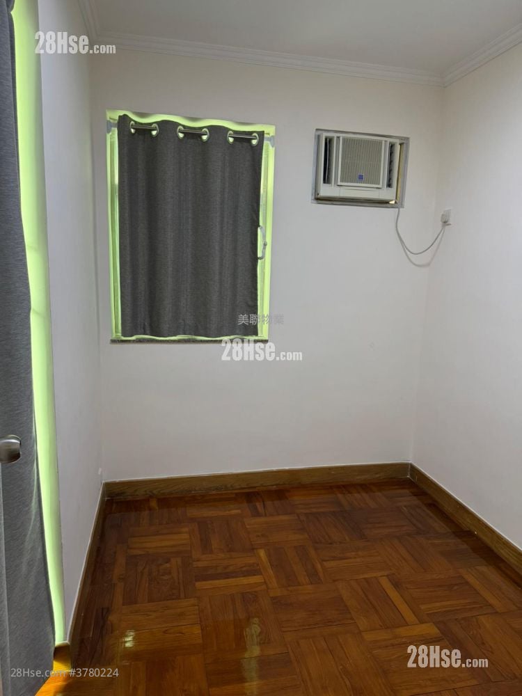 林村 售盘 3 房 , 1 浴室 700 平方尺