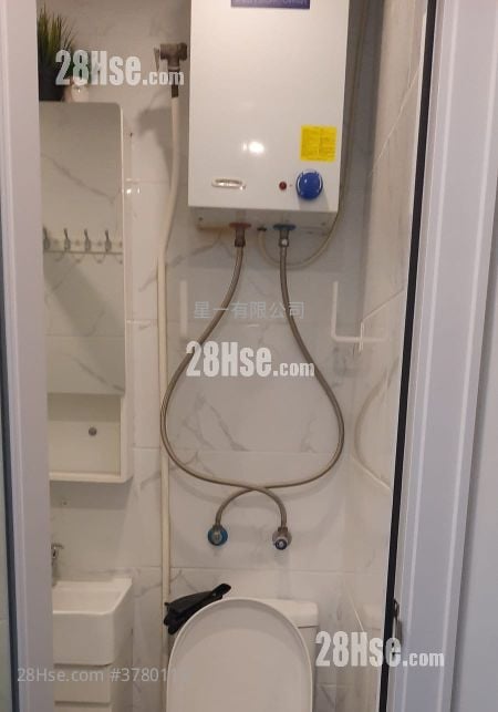 Kiu Yip Building Rental Studio , 1 Bathroom 140 ft²