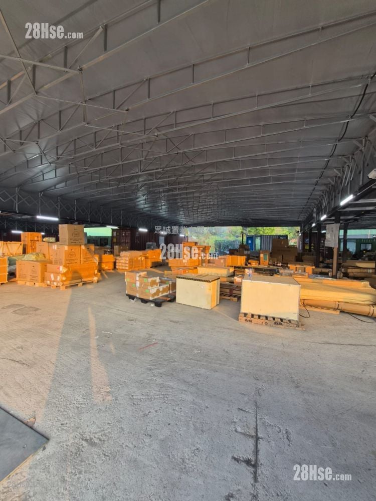 Man Kam To Rental 5,000 ft²