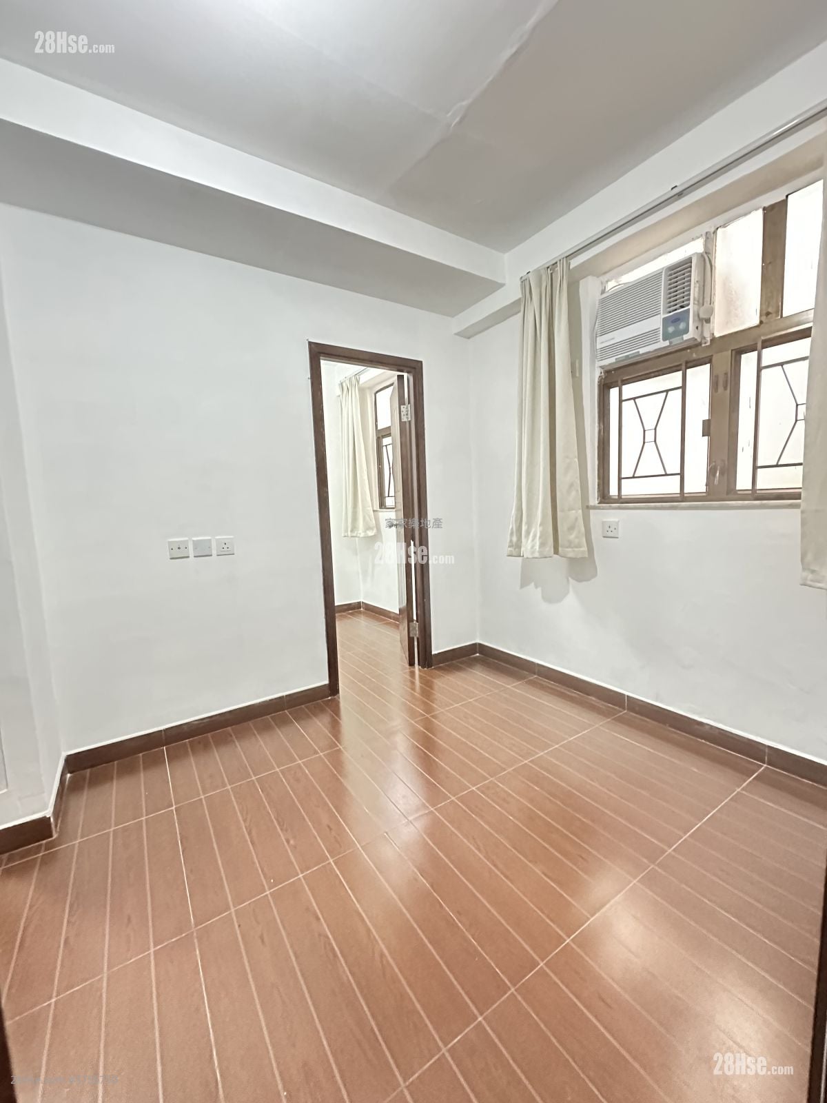 唐楼 租盘 1 房 , 1 浴室 160 平方尺