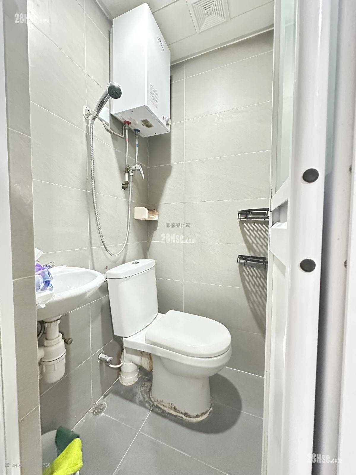 唐楼 租盘 1 房 , 1 浴室 160 平方尺