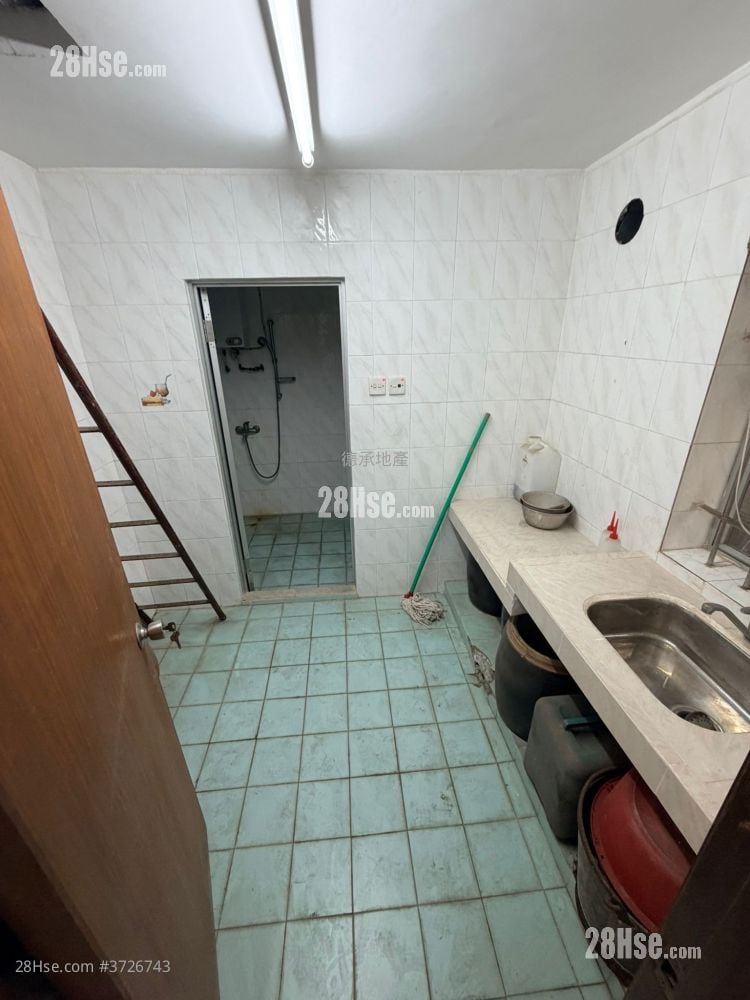 村屋 租盘 3 房 , 1 浴室