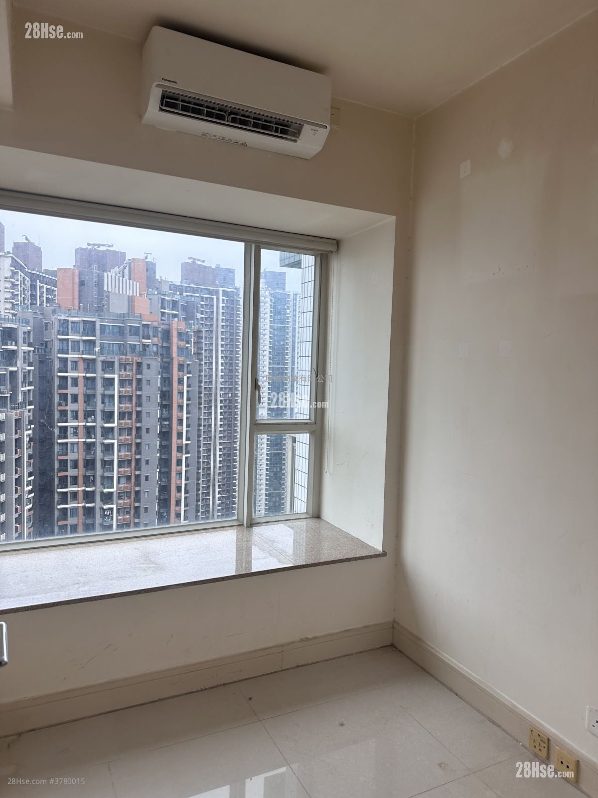 领都 租盘 3 房 , 2 浴室 679 平方尺