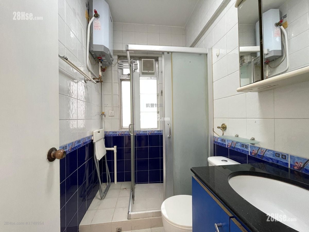 星辉大厦 租盘 1 房 , 1 浴室 569 平方尺