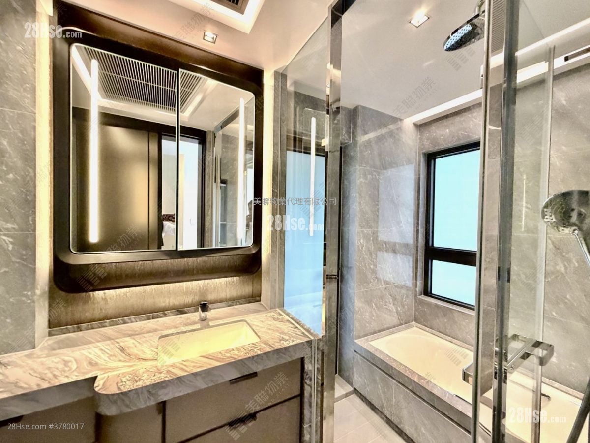 太子道西233号 售盘 4 房 1,039 平方尺