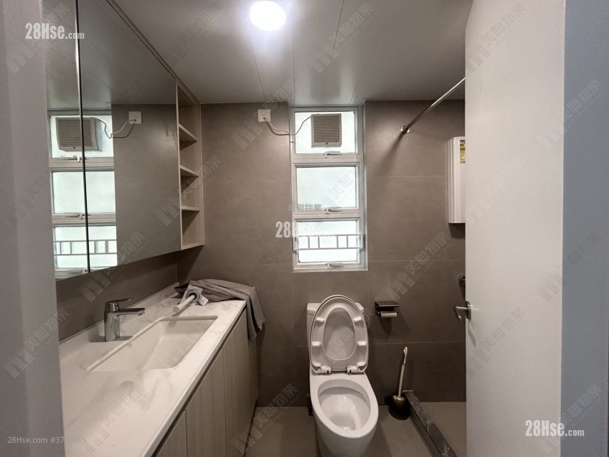 Grand Del Sol Sell 3 Bedrooms , 2 Bathrooms 756 ft²