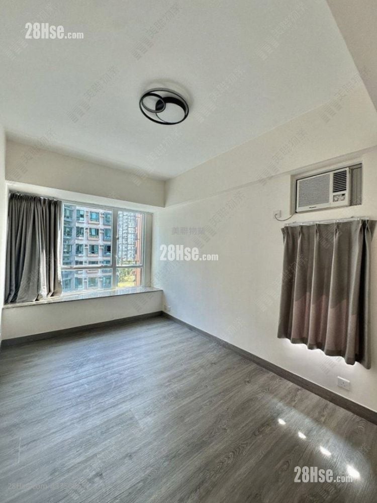 Grand Del Sol Sell 3 Bedrooms , 2 Bathrooms 756 ft²