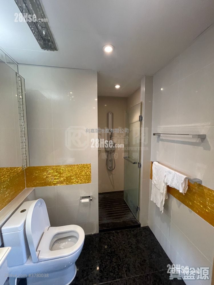 The Masterpiece Rental 3 Bedrooms , 2 Bathrooms 1,182 ft²