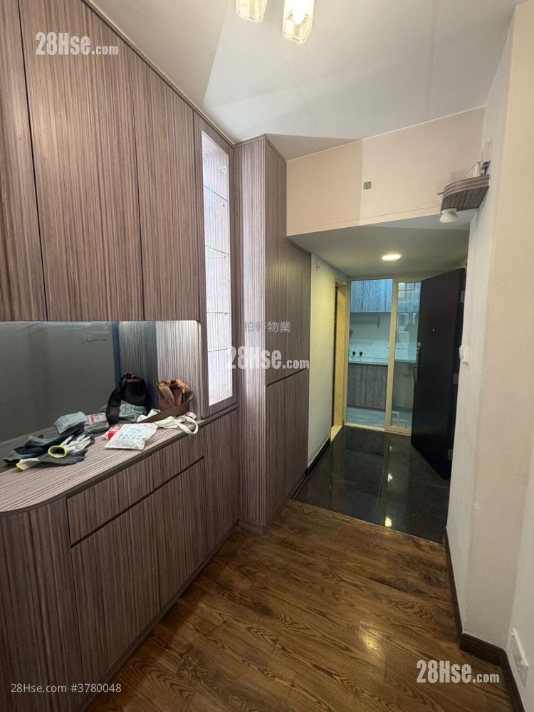 得利楼 售盘 2 房 , 1 浴室 380 平方尺