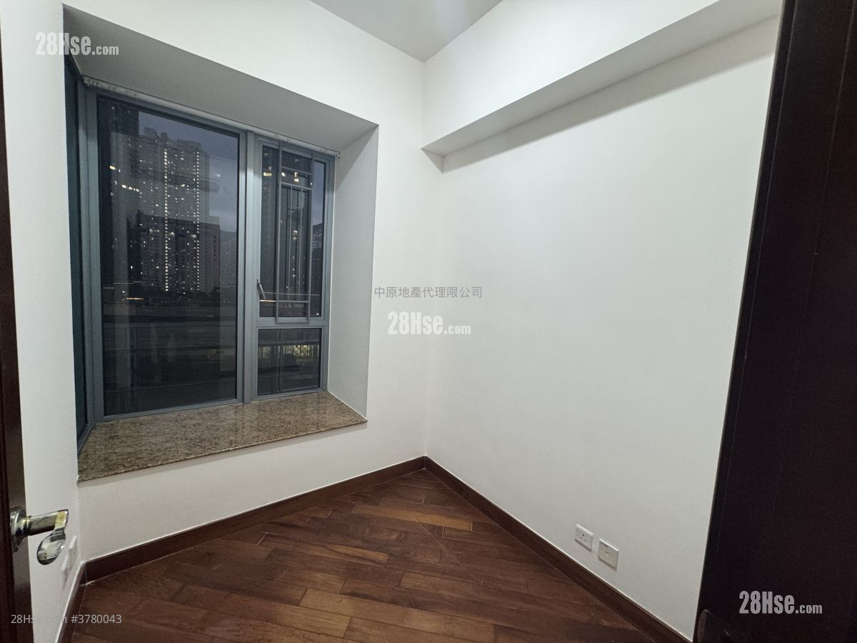 The Palazzo Sell 3 Bedrooms 696 ft²