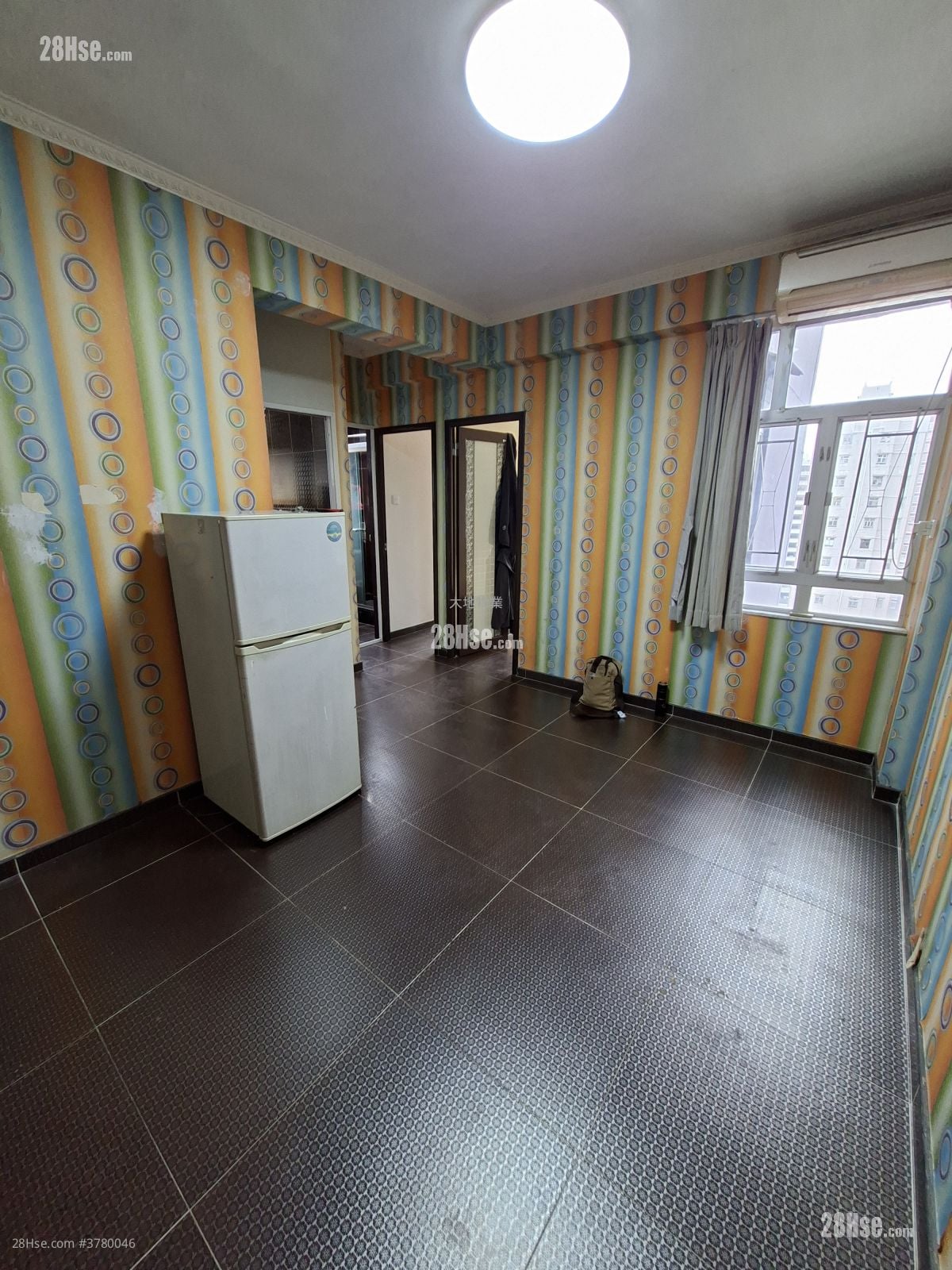 大兴大厦 售盘 2 房 , 1 浴室 380 平方尺