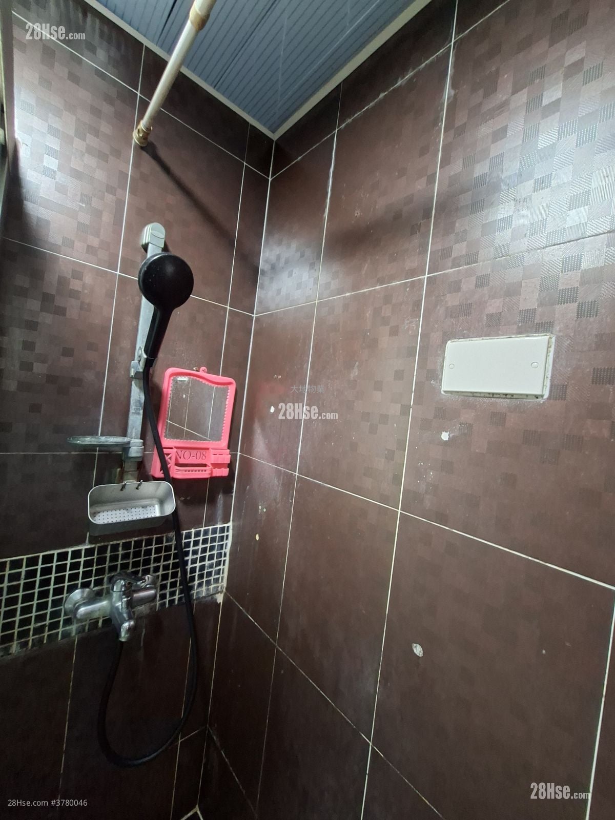 大兴大厦 售盘 2 房 , 1 浴室 380 平方尺