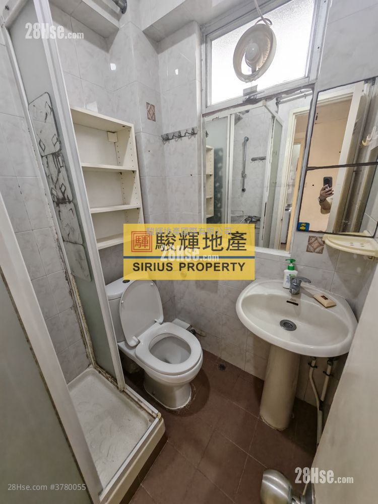 中正大厦 售盘 2 房 , 1 浴室 349 平方尺