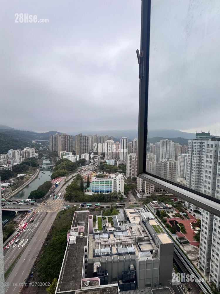 Tai Po Centre Sell 2 Bedrooms 299 ft²