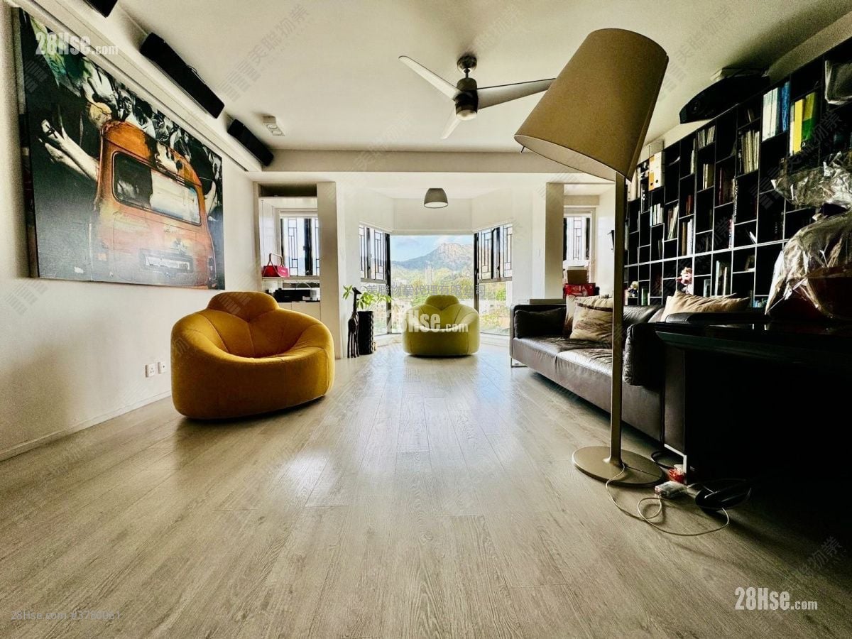 Beverly Villas Sell 2 Bedrooms , 3 Bathrooms 1,609 ft²