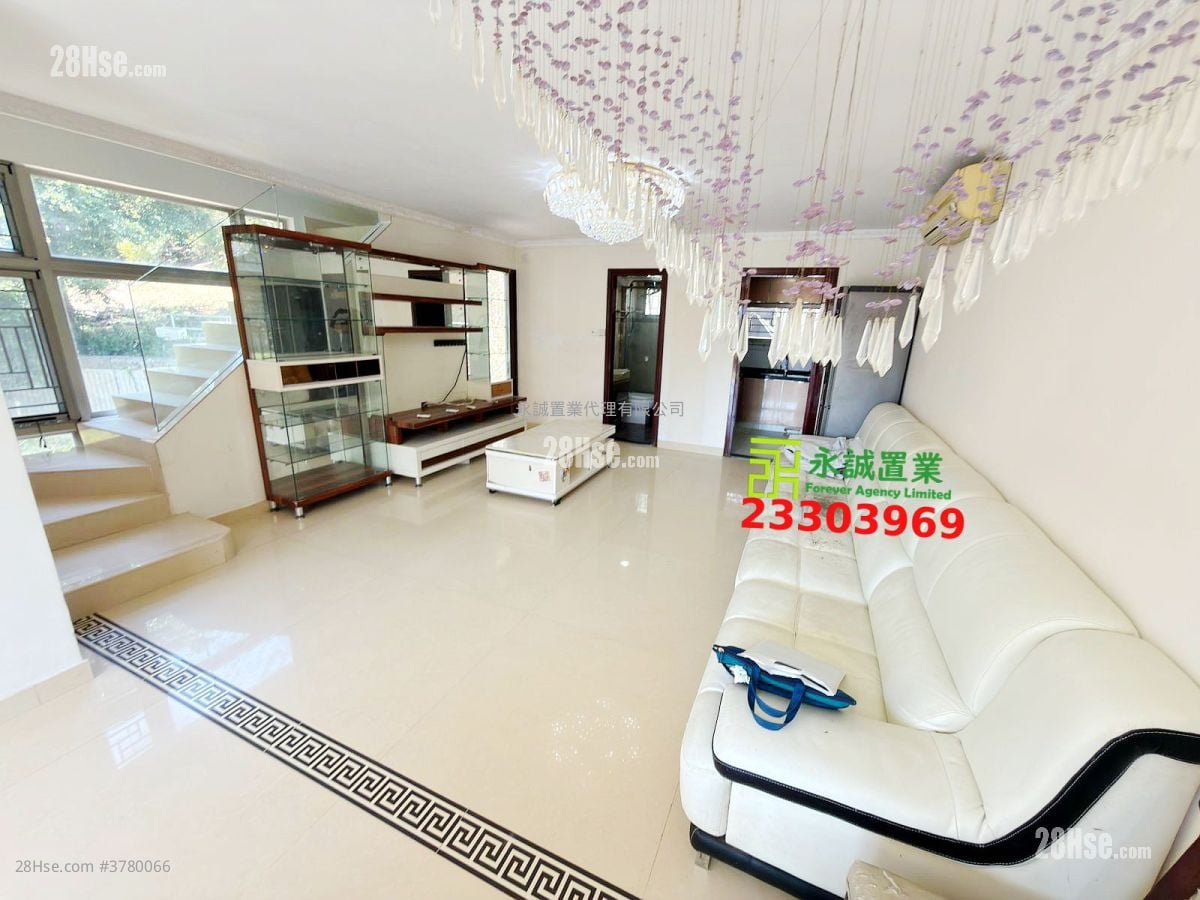 村屋 租盘 4 房 , 2 浴室