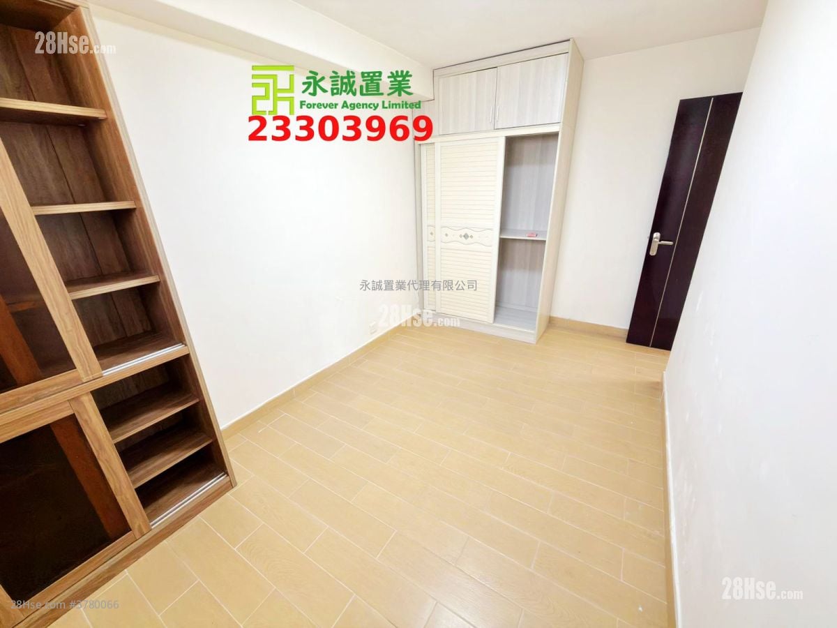 村屋 租盘 4 房 , 2 浴室