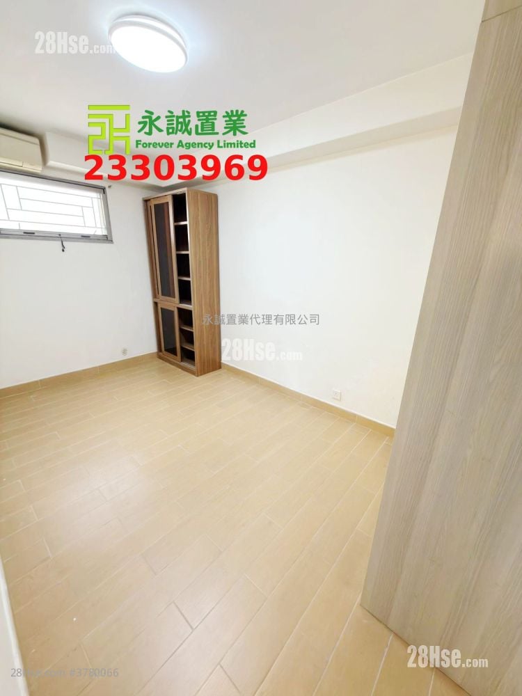 村屋 租盘 4 房 , 2 浴室