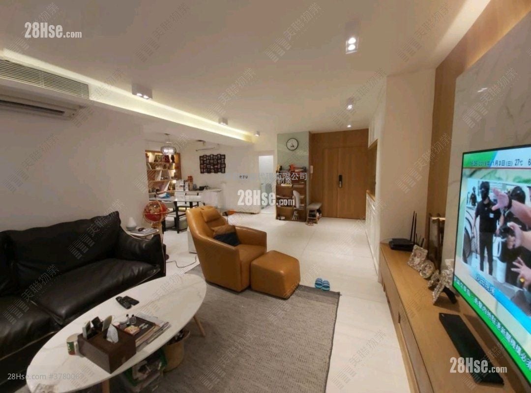 碧华花园 售盘 3 房 , 2 浴室 1,211 平方尺