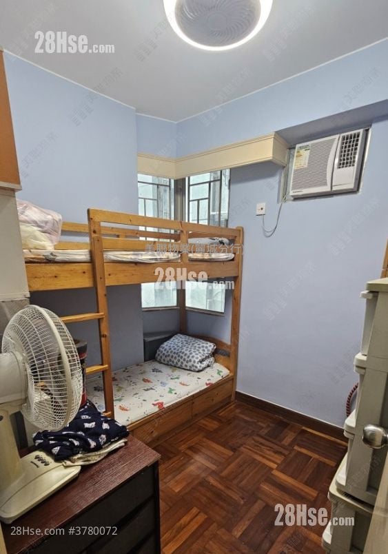 Belvedere Garden Sell 3 Bedrooms , 2 Bathrooms 728 ft²