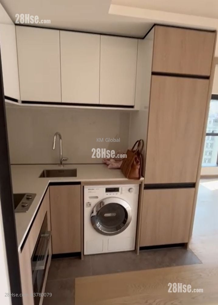 吉喆 租盘 1 房 370 平方尺