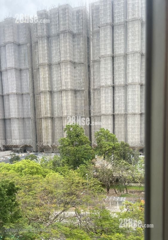 Tai Po Centre Sell 2 Bedrooms , 1 Bathroom 453 ft²