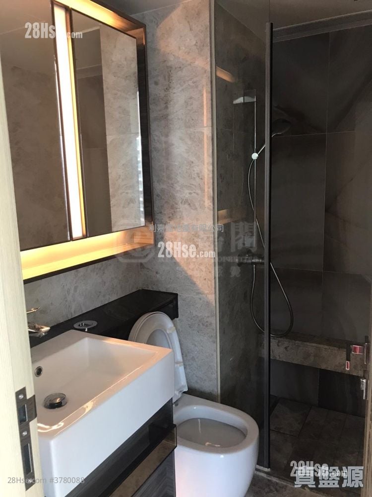 天晋 售盘 4 房 , 1 浴室 1,009 平方尺