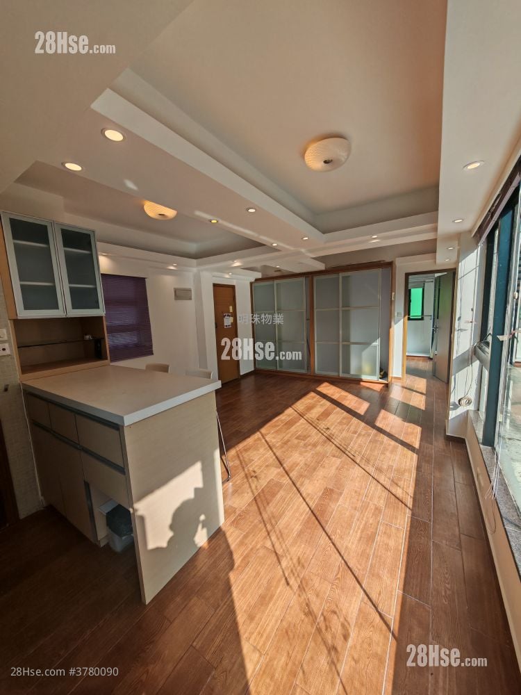 明仁大厦 租盘 1 房 , 2 浴室 687 平方尺