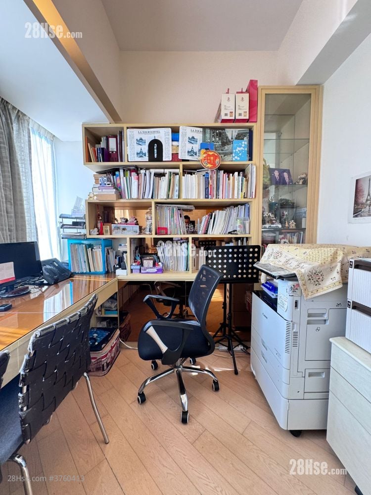 星堤 售盘 4 房 , 3 浴室 1,879 平方尺