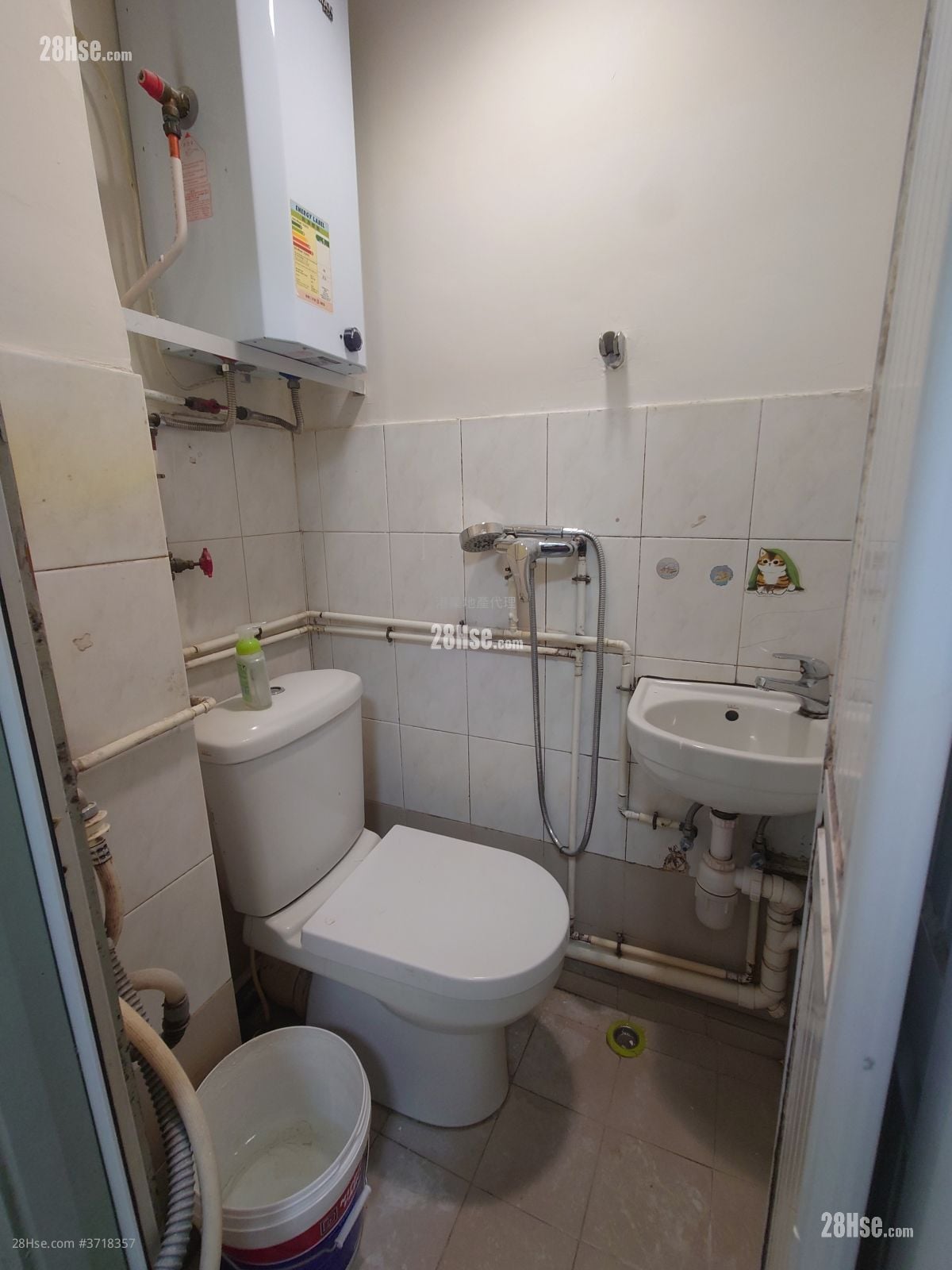 正街 租盘 1 房 , 1 浴室 200 平方尺