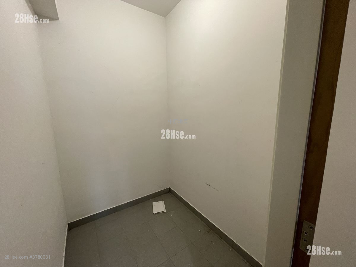 The Pavilia Bay Sell 3 Bedrooms , 1 Bathroom 875 ft²