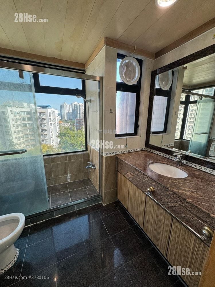 豪峰岭 售盘 4 房 , 3 浴室 929 平方尺