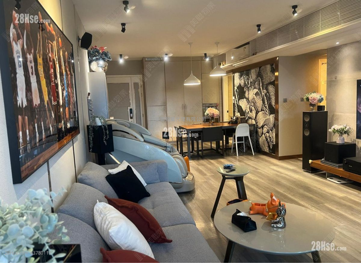 Mayfair By The Sea Sell 4 Bedrooms , 2 Bathrooms 1,400 ft²