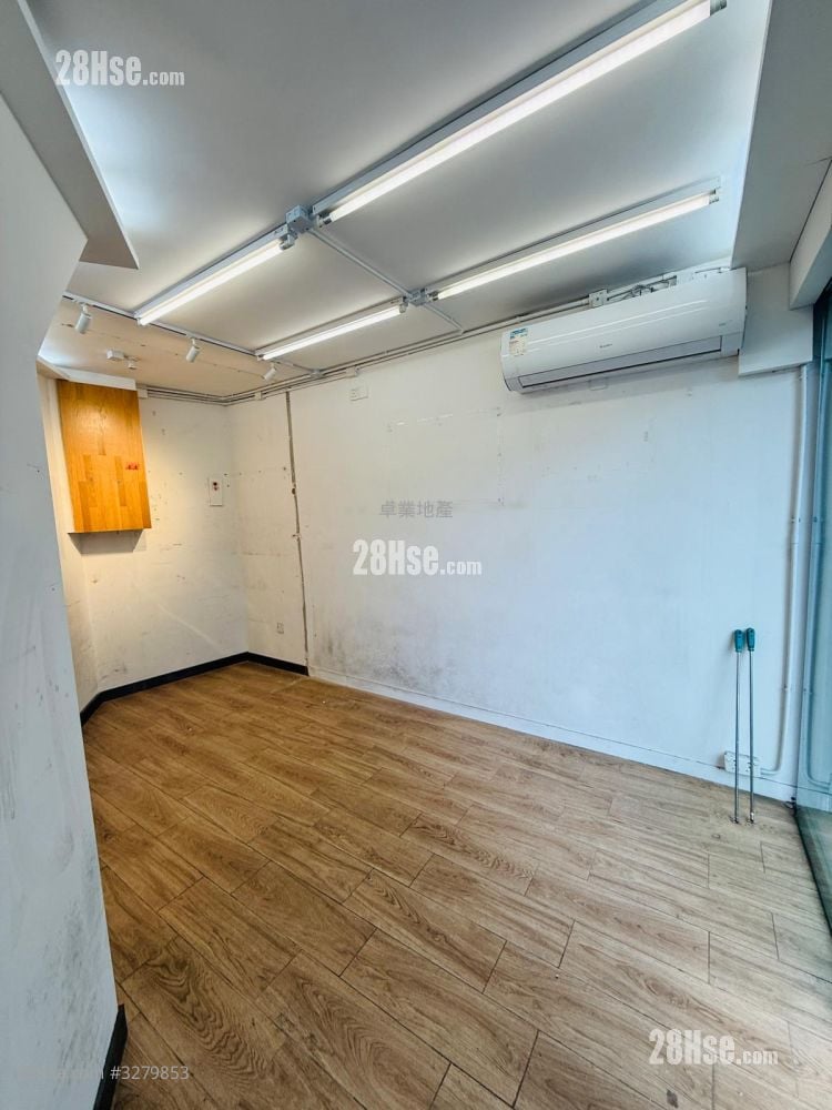 Tor Po Mansion Rental 150 ft²