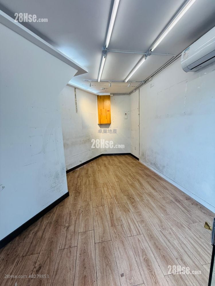 Tor Po Mansion Rental 150 ft²