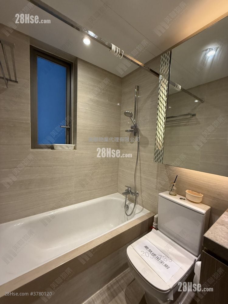 The Spectra Rental 2 Bedrooms , 1 Bathroom 493 ft²