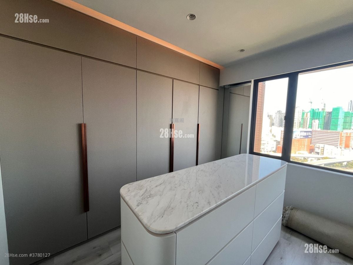 Wylie Court Sell 3 Bedrooms , 2 Bathrooms 1,383 ft²