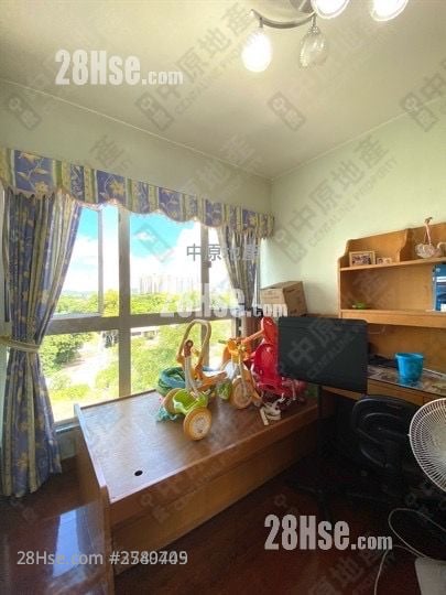 Evergreen Place Sell 4 Bedrooms , 3 Bathrooms 1,113 ft²