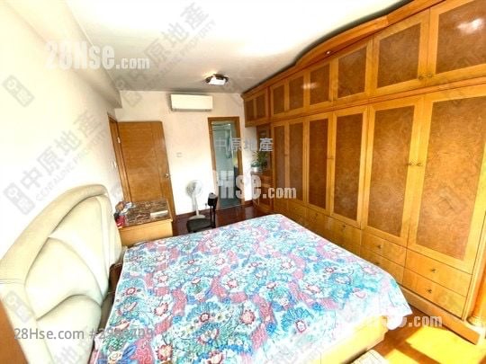 Evergreen Place Sell 4 Bedrooms , 3 Bathrooms 1,113 ft²