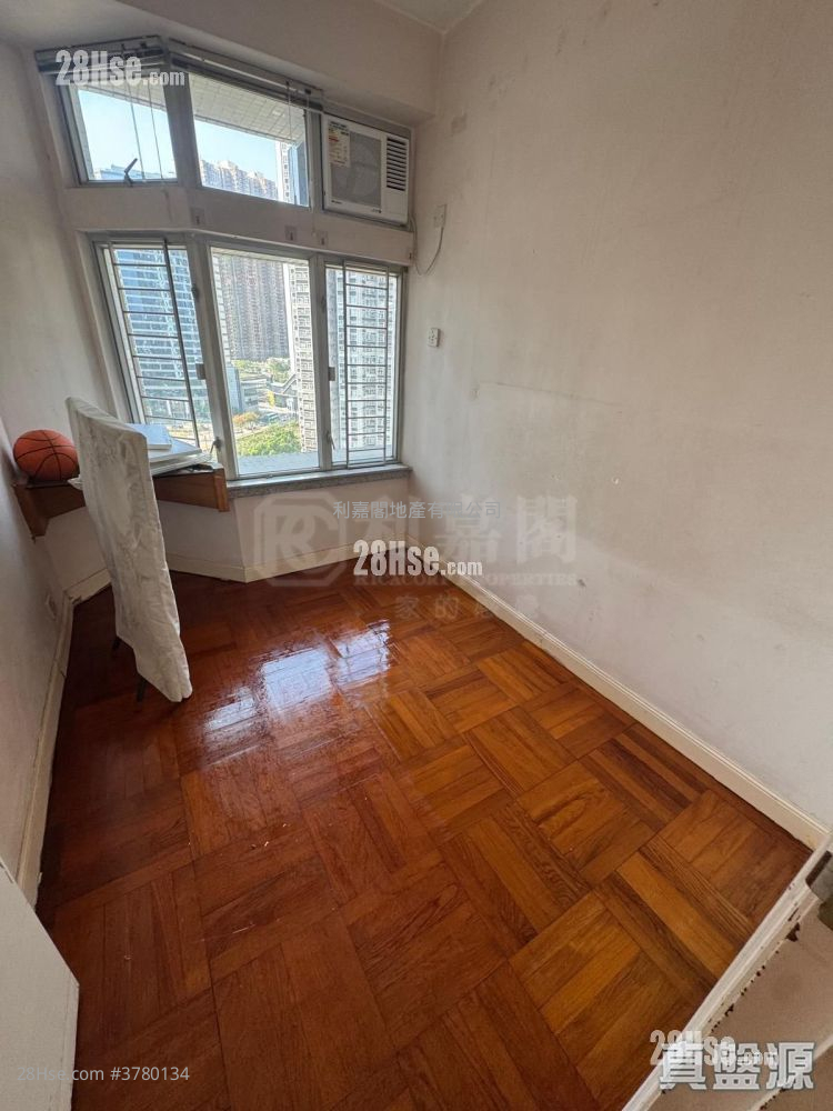 嘉湖山庄 售盘 3 房 636 平方尺