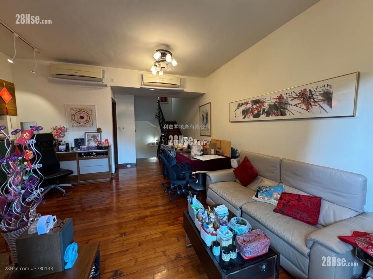 浅月湾 售盘 3 房 , 3 浴室 1,446 平方尺