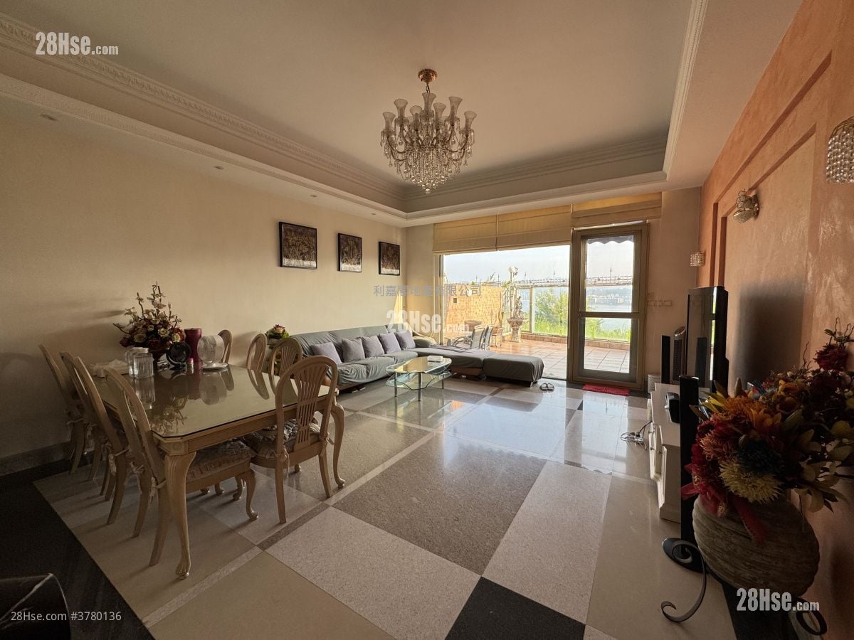 聚豪天下 售盘 3 房 , 4 浴室 2,447 平方尺