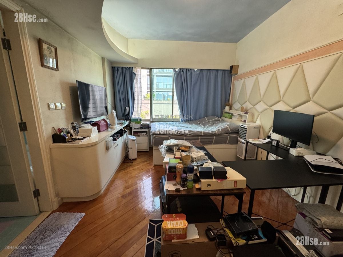 聚豪天下 售盘 3 房 , 4 浴室 2,447 平方尺