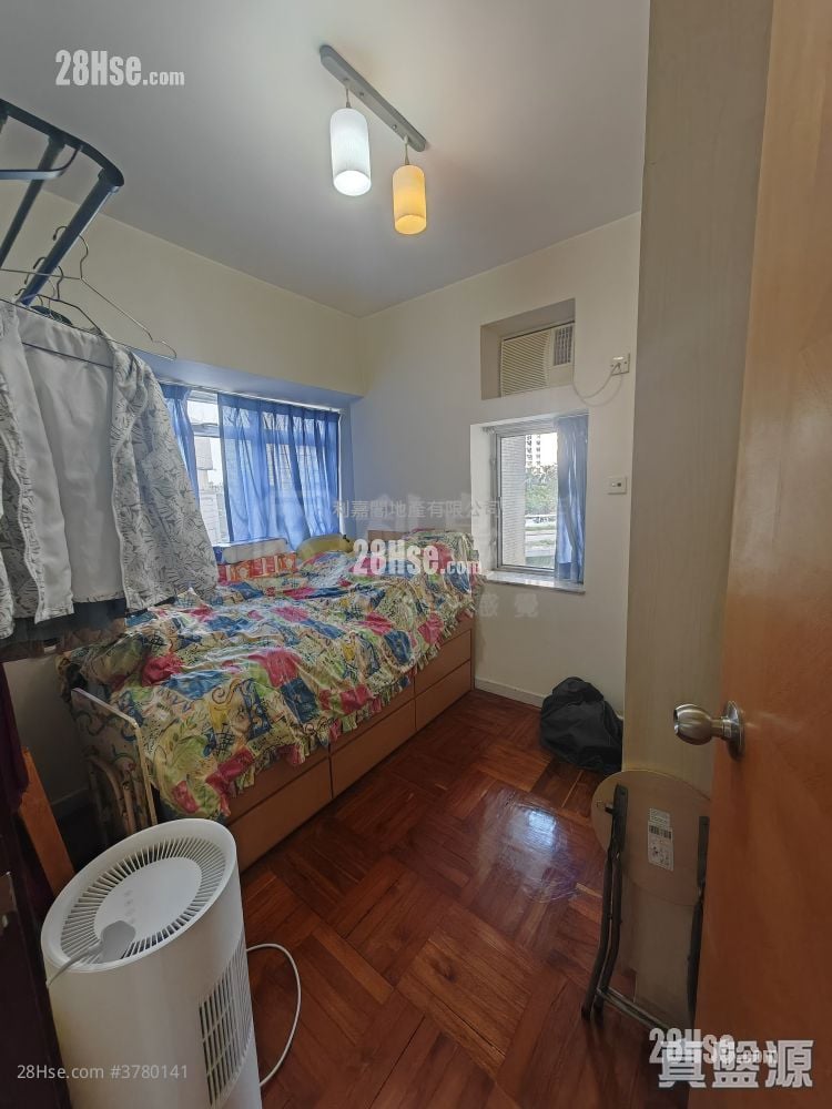 嘉湖山庄 售盘 3 房 636 平方尺